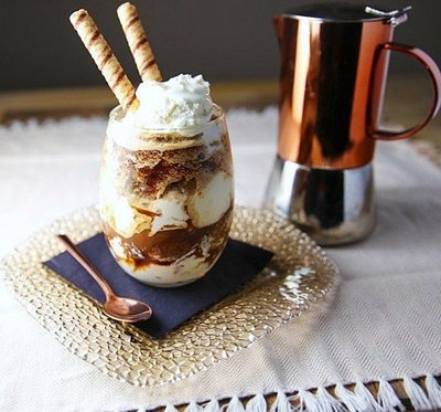 Granita-Di-Caffe-Con-Panna-2.jpg